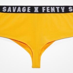 🆕 Savage X Fenty Yellow Sleep Short - Size: S